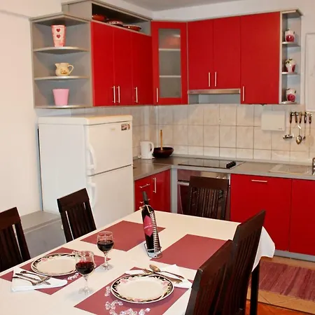 Apartman Mira