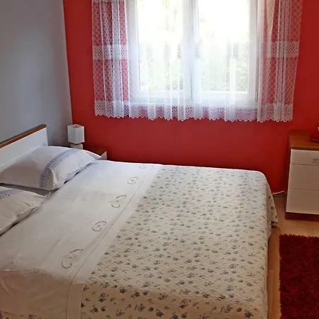 Apartman Mira Ploče
